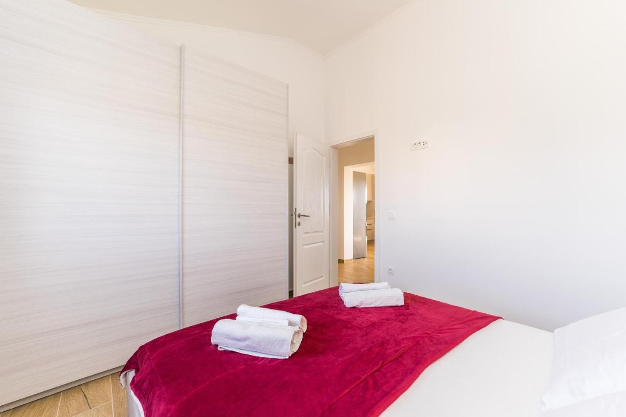 Villa Bianca - Apartment With Private Pool Привлака Экстерьер фото